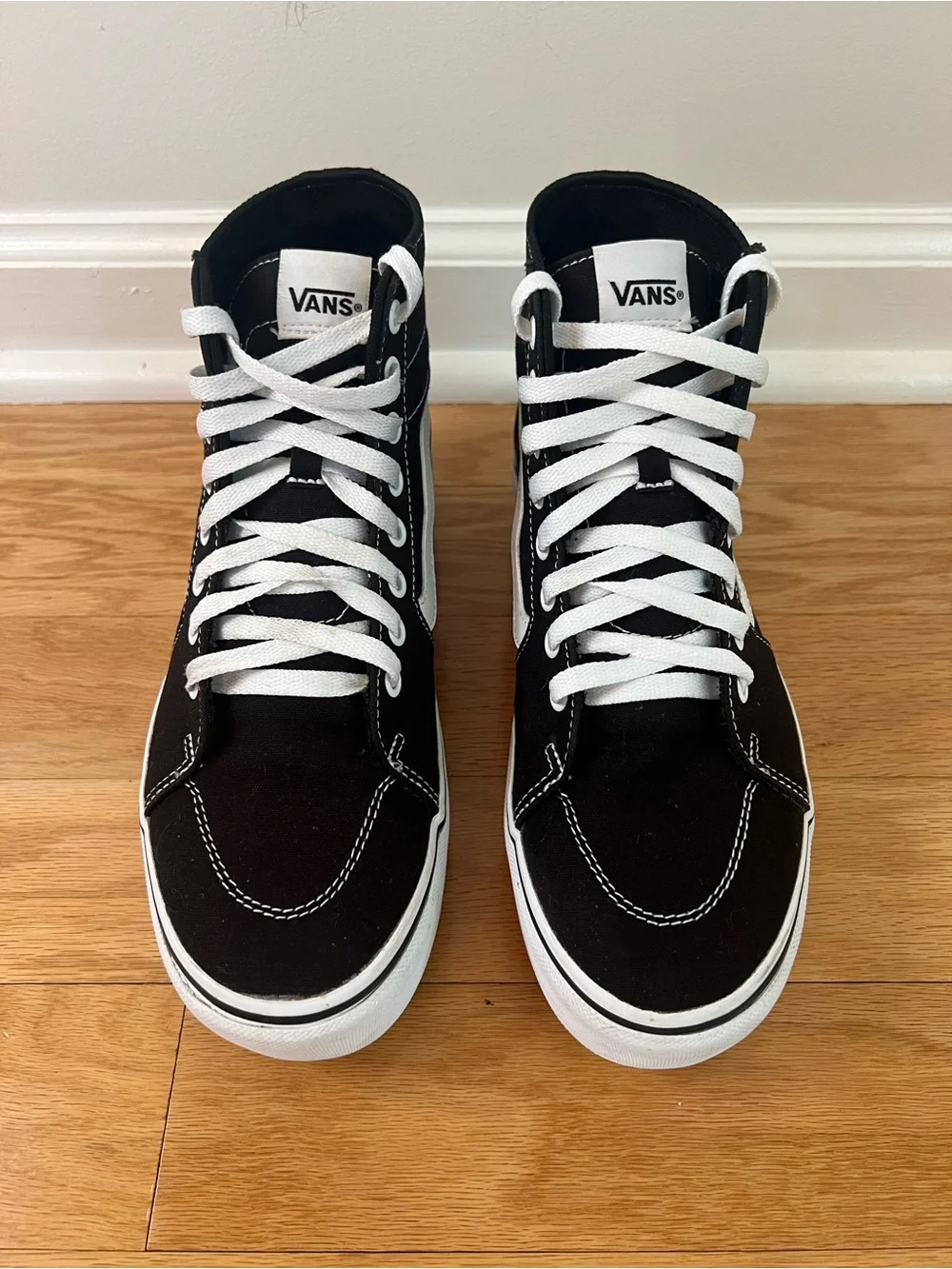 NWOT Vans Filmore Hi Tapered Platform ST Women’s Sneakers